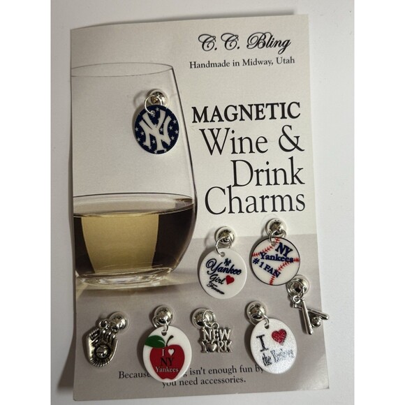 C.C. Bling New York Yankees Magnetic Wine & Drink Charms Set Of 8 New - Picture 1 of 5